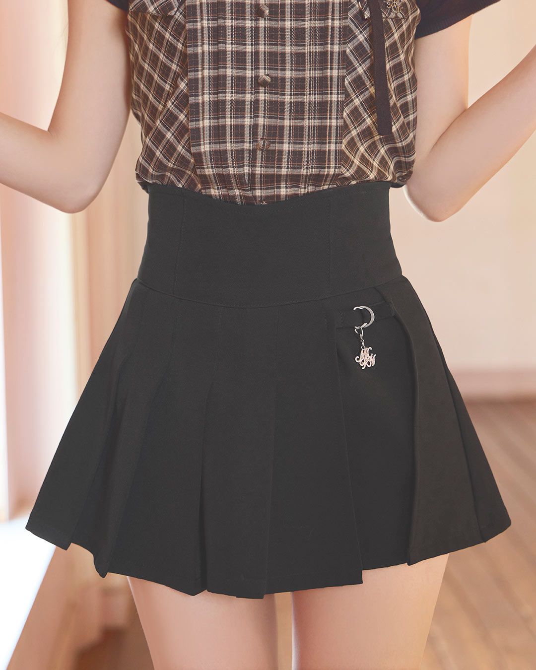 美脚スカパン グレー | ファッション通販＆メディアMyColor ～マイカラー～