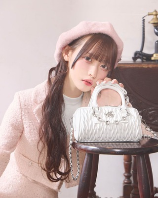 未開封 ミシェルマカロン スタッズ付きバスケット型ポーチ 黒 ノベルティ 未開封 ミシェルマカロン スタッズ付きバスケット型ポーチ 黒 ノベルティ