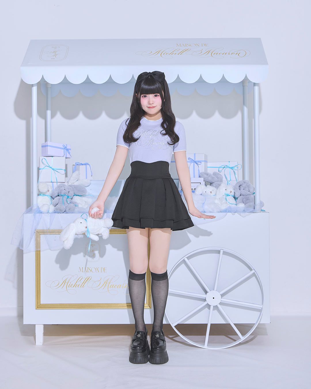 ビジューロゴカラーニットトップス ホワイト | ファッション通販