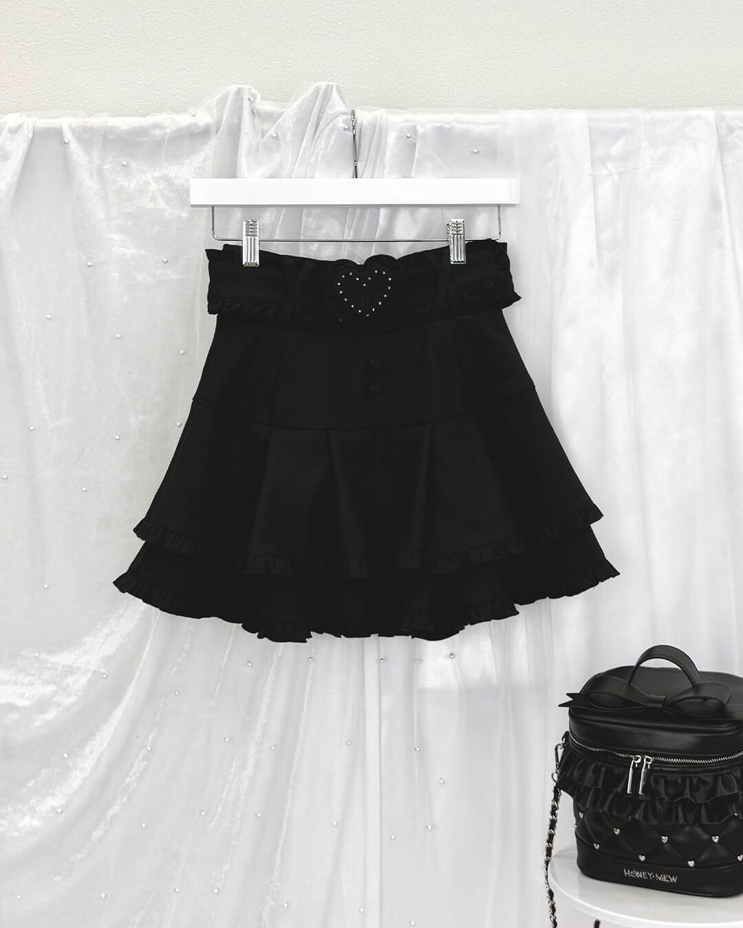 ハートベルトフリルスカート ブラック | ファッション通販＆メディア