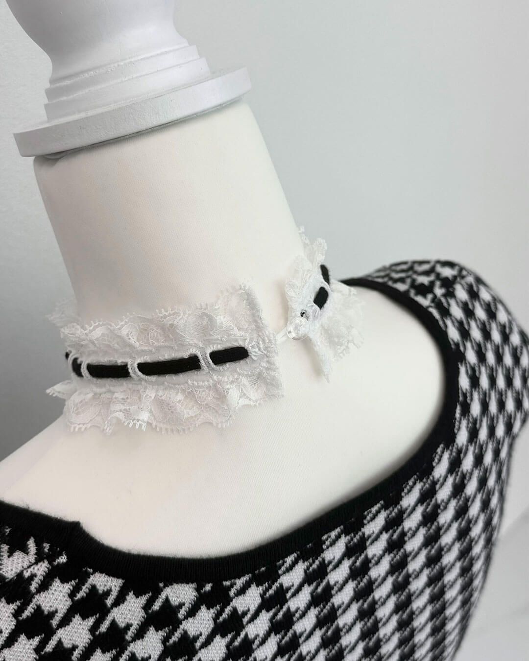 レースチョーカー付き千鳥柄トップス ブラック | ファッション通販