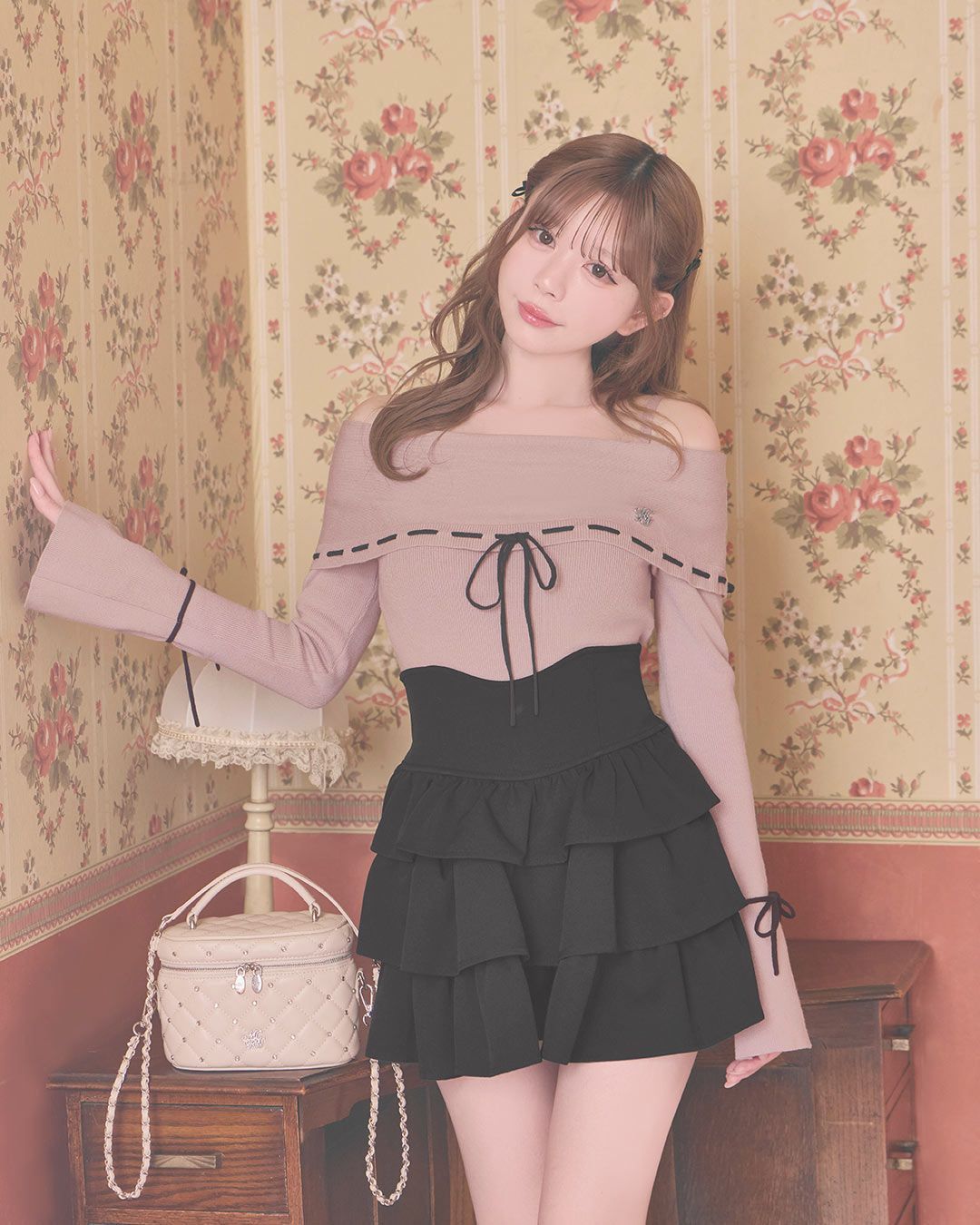 フリル美脚スカート ブラック | ファッション通販＆メディアMyColor