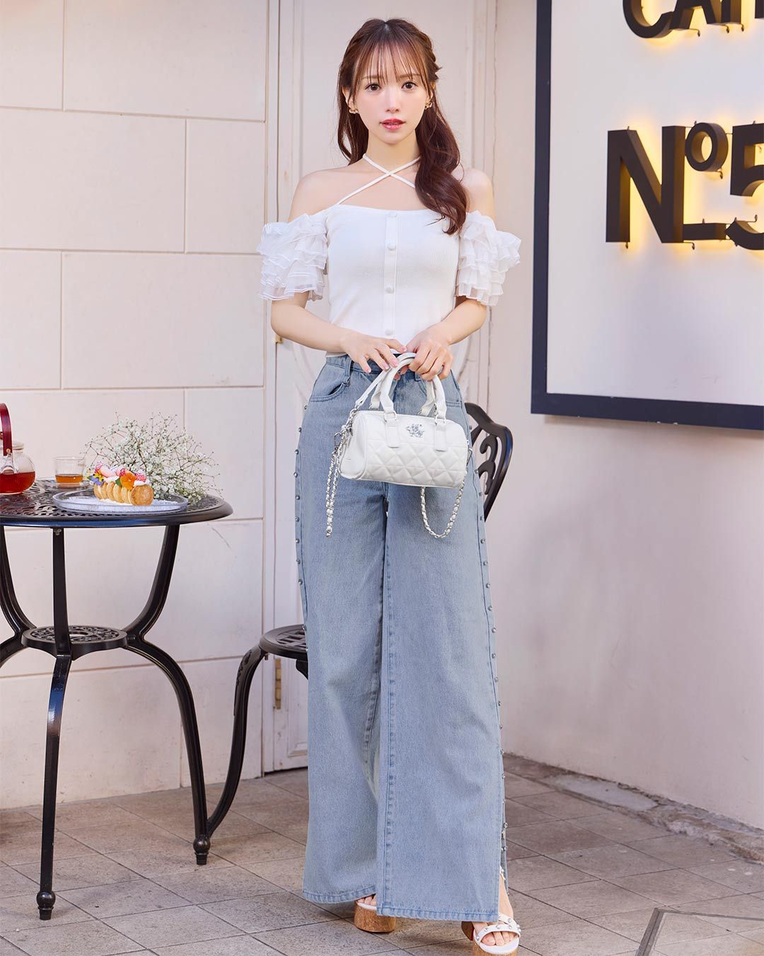 まきでこさま　ご確認用 サイドビジューワイドデニムパンツ ライトブルー | ファッション