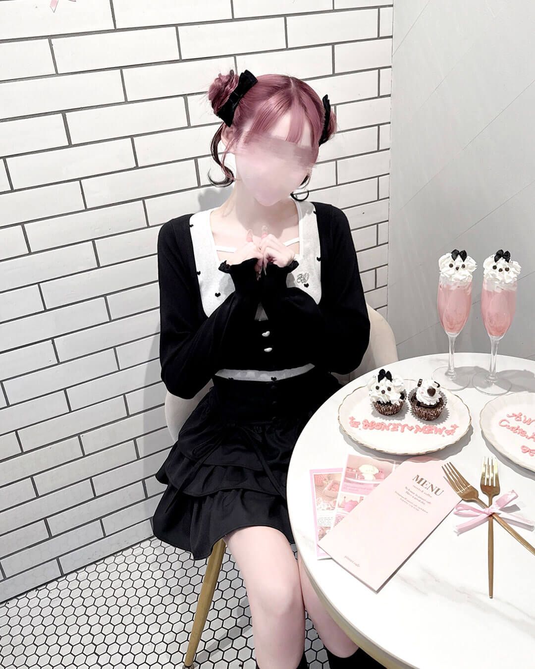 2way風ドッキングリボントップス ハニーミュウ ハニミュ ブラック xs 2way風ドッキングリボントップス ブラック | ファッション通販