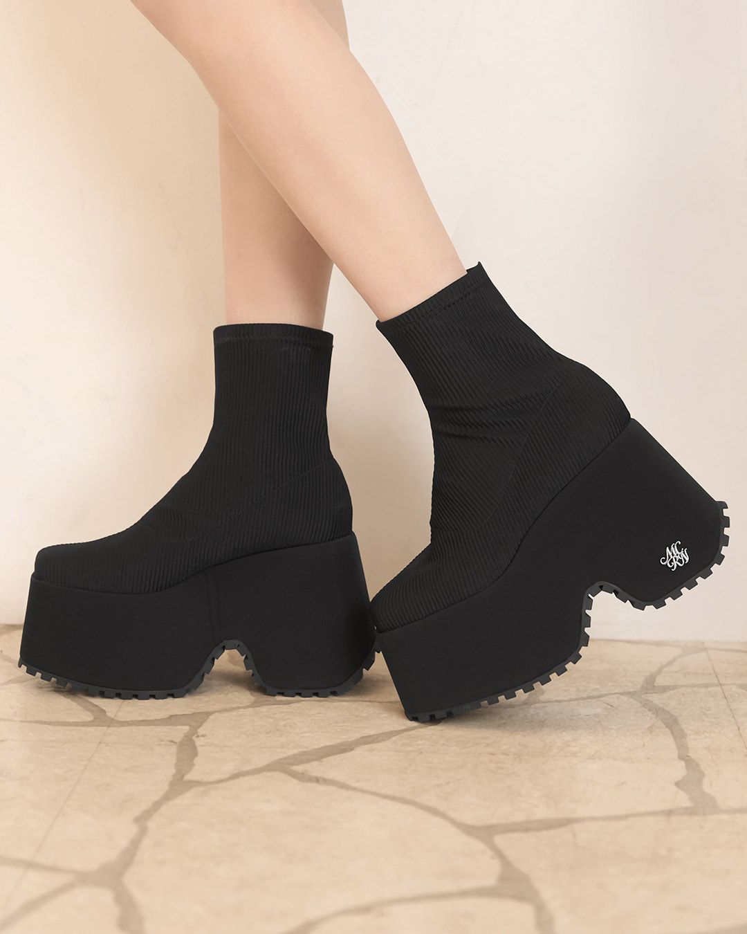michellMacaron 12cm盛れるショートブーツ Mサイズ 12cm盛れるショートブーツ ブラック | ファッション通販＆メディア