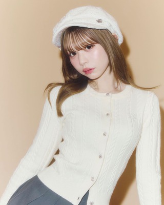 michellmacaron ケーブルニットカーデ 7ce742bd9ce87fecc08d42cfa80f6c