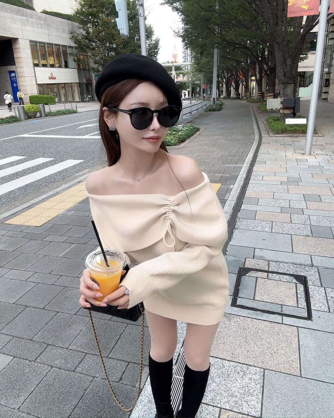 Rady ニットワンピース オフショル オフホワイト Mサイズ オフショルニットワンピース ベージュ | ファッション通販